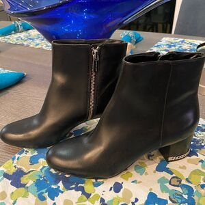 New Michael Kors black leather boots size 7.5